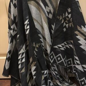 Aztec reversible shall light weight black/grey
